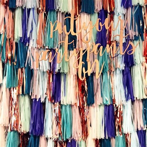 13 Nye Photo Booth Backdrops You Can Buy Or Diy Brit Co Garland