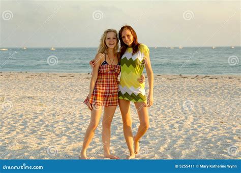 Teen Girls At Beach Stock Image Image Of Break Smiling 5255411