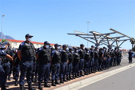 Lawenforcementofficersdeployedtohanoverpark Western Cape Government