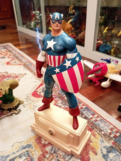 Bowen Marvel Captain America Sideshow Hobbies Toys Toys Games On Carousell
