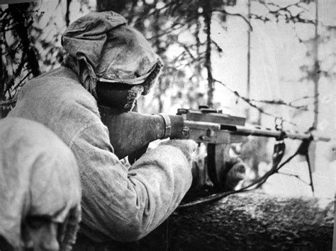 Photo Finnish Soldier With A Ls26 Light Machine Gun Finland Feb