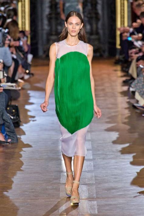 Emerald Green Clothing And Color Trend Best Green Dresses And Fashion