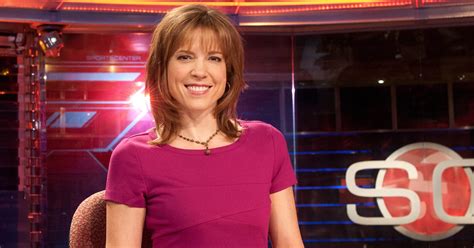 Espns Hannah Storm Returns Three Weeks After Accident