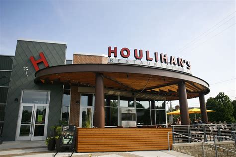 2 N.J. Houlihan's abruptly close after chain files for bankruptcy - nj.com