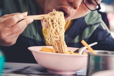 Men Eating Noodles Stock Image Image Of Bowl Japanese 100327429