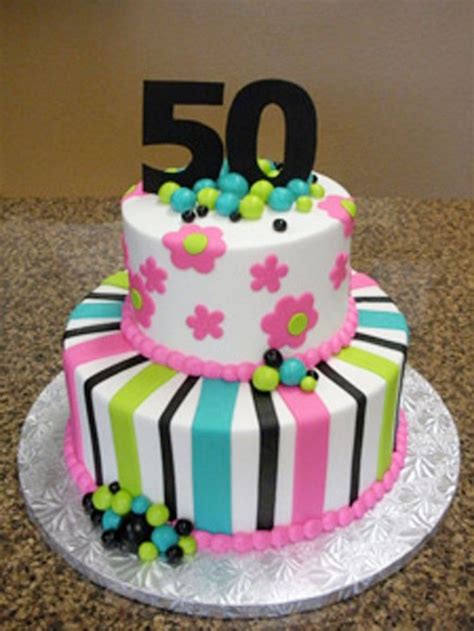 It can be a present that is related to her hobby, personality women of all ages love flowers. Love the colours. Looks easy to do. | 50th birthday cake ...