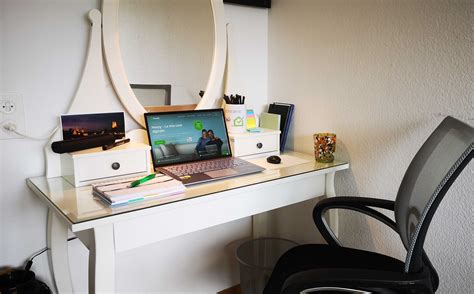 Use these tips and tricks to make your cozy home feel spacious and comf. Home-Office Pflicht - Wie sieht Dein Arbeitsplatz zuhause aus? - Community Challenges - Houzy ...