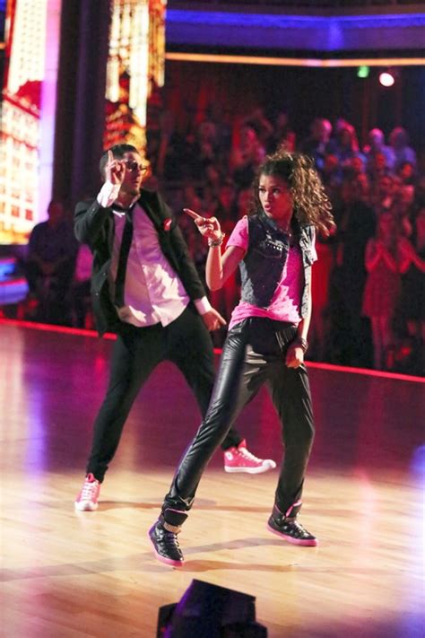 Zendaya And Val Semi Finals Dancing With The Stars Photo 34525969