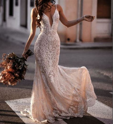 Mermaid V Neck Lace Wedding Dress Bride Dress 2021476 · Happybridal