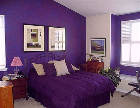 Whether it be glossy shades of orange or a bold, royal blue, color is key to establishing the ambiance. 15 Luxurious Bedroom Designs with Purple Color