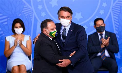 bolsonaro deve fazer 1ª visita ao ministério da saúde na gestão de pazuello cnn brasil