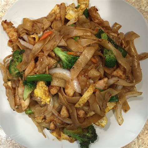 Drunken Noodle | Cheng's Asian Bistro