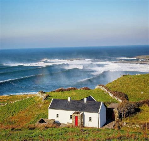 Ireland Travel On Instagram Doolin Coastal Cottage 😍🌊 Co Clare