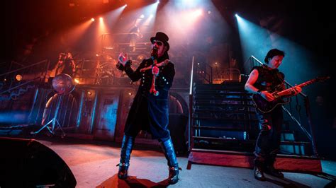 King Diamond Unleashes Insane Stage Spectacle On 2019 North American