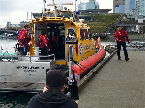 Marine Search And Rescue In Need Of Volunteers Cbc News