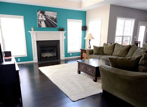 How To Choose The Right Paint Colors With Accent Wall Paint Colors
