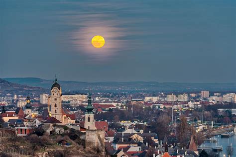 From wikimedia commons, the free media repository. Stift Göttweig | wachau.photo