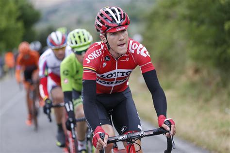 The result is not what we expected. Louis Vervaeke geeft ziek op in Giro - De Standaard