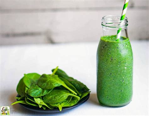 How To Make The Best Spinach Smoothie Recipes This Mama Cooks On A Diet
