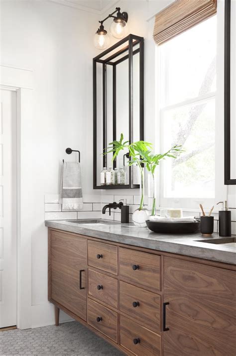 Get it as soon as thu, jun 17. 13 Best Bathrooms by Joanna Gaines - Nikki's Plate