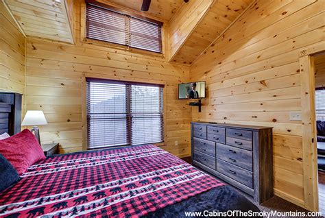 Gatlinburg Cabin A View For Two 2 Bedroom Sleeps 6
