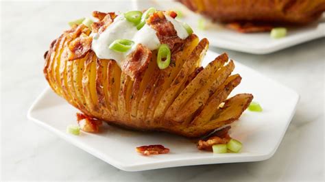 You can use it to cook up a festive, healthy thanksgiving dinner with our. Air Fryer Bacon-Ranch Hasselback Potatoes Recipe ...