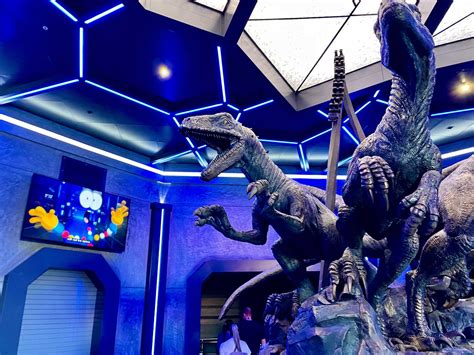 Photos Video New Facilities Tour Of The Jurassic World Velocicoaster Available At Universals