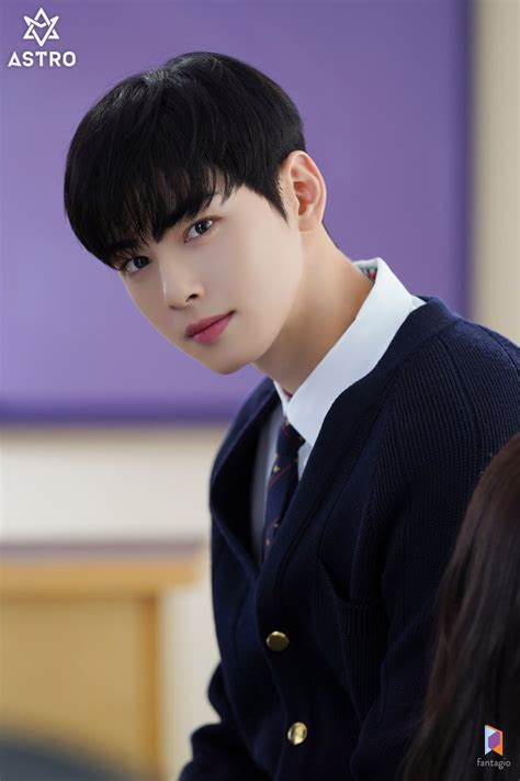 A webtoon most of us relate to, sadly. Photos Of ASTRO's Cha EunWoo as Lee SuHo From Drama "True ...