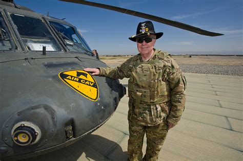 Air Cav Medal Of Honor Recipient Visits 1st Acb Troopers