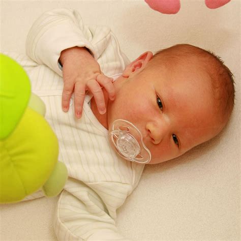 Jaundice In Babies And Newborns Causes Symptoms And Bonding During