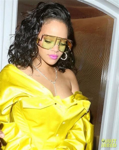 pin by becuzisparkle☆ on rihanna trending sunglasses rihanna sunglasses unique sunglasses