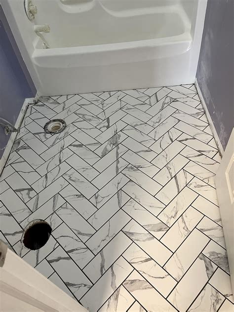 This One Turned Out Pretty Cool 7x6 4x12 Tiles In Herringbone