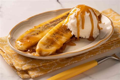 11 Easy Desserts To Make With Bananas
