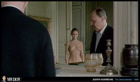 Judith Godrèche desnuda en The Disenchanted