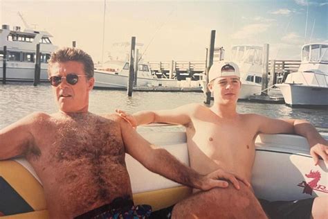 Robin Thicke Shares Throwback Photo With Late Father Alan Thicke Missing My Pops Today