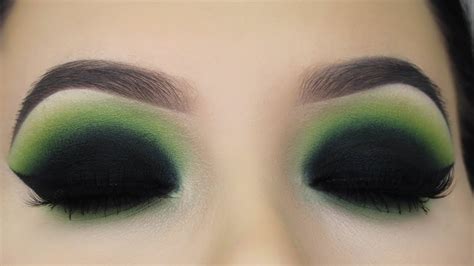 22 Smokey Green Eyeshadow Tutorial Rademakeup