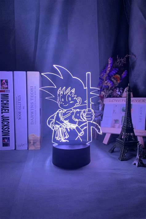 The official home for dragon ball z! Découvrez la Lampe Goku Jeune de Dragon Ball Z sur JoyLamp 🌟 en 2020 | Décoration geek, Goku ...