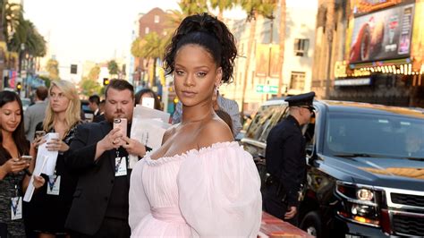 Fenty Beautys Campaign Is Rihannas Celebration Of Diversity Vogue