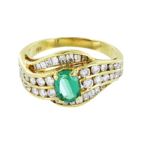 18kt Gold Diamonds And Emerald Ring Morningstars Jewelers