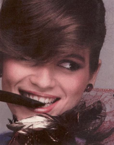 Gia Carangi We Remember Brown Hair Colors Barker Drawing People