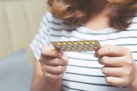 The Side Effects Effectiveness And An Overview Of The Birth Control