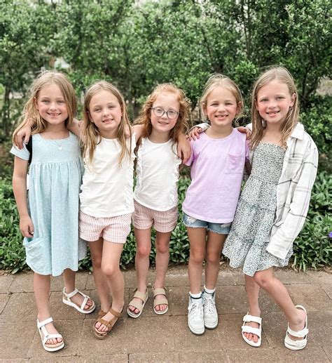 outdaughtered busby quints golden birthday photos in touch weekly