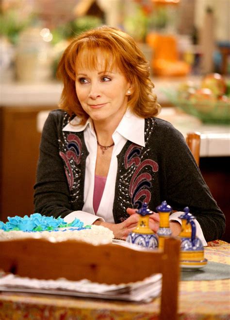 reba mcentire would love to bring back her tv show reba