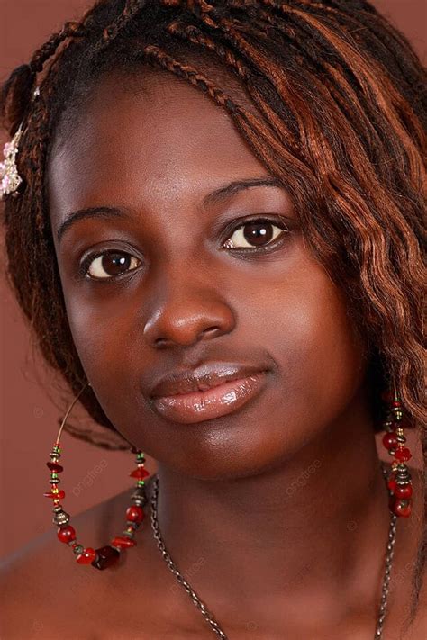 Gadis Afrika Cantik Gadis Afrika Hitam Foto Latar Belakang Dan Gambar