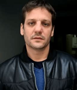 Born april 18, 1976) is an argentine actor. Rodrigo de la Serna Bio, Age, Wife, Family, Education ...