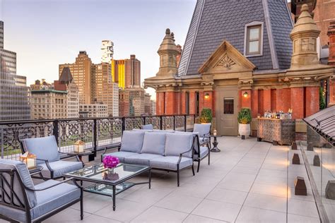 This storied establishment is an icon of elegance and luxury in the city. 18 Best Boutique Hotels in New York City - Wander Her Way