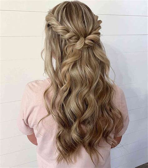 33 cute and easy prom hairstyles for long hair for 2022