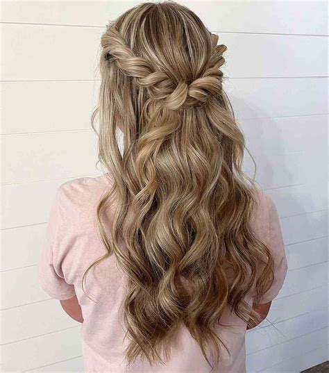 33 Cute And Easy Prom Hairstyles For Long Hair For 2022