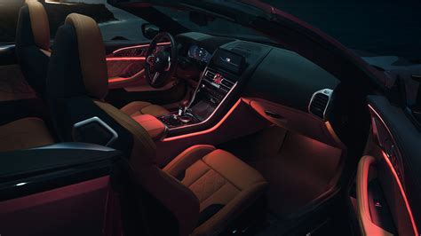Comfortable multifunctional seats in bmw individual full 'merino' leather. BMW M8 Cabrio M wagens: highlights ontdekken | BMW.be