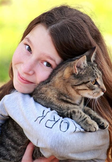 A Girl And Her Cat By Lacy Self On 500px Cats Girl Her